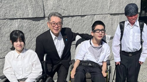 国会見学にお越しいただきました