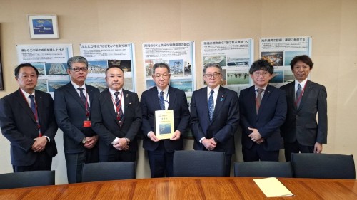 秋田港の振興発展と活性化のために