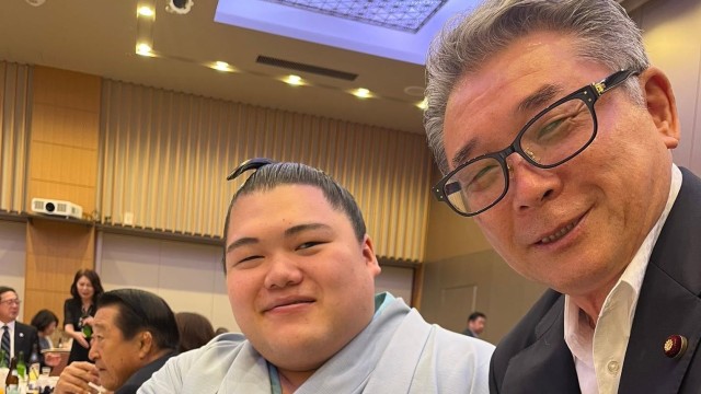 王鵬幸之助関を激励する会 王鵬幸之助関を激励する会